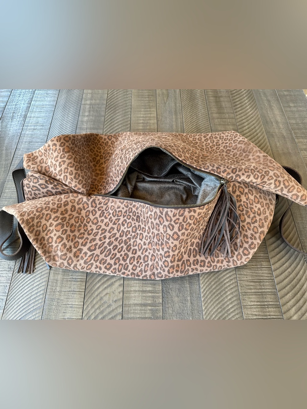 Idea77 Leopard Print Slouchy Hobo Oversized Tote Bag - Shoulder Bag - Picture 10 of 16
